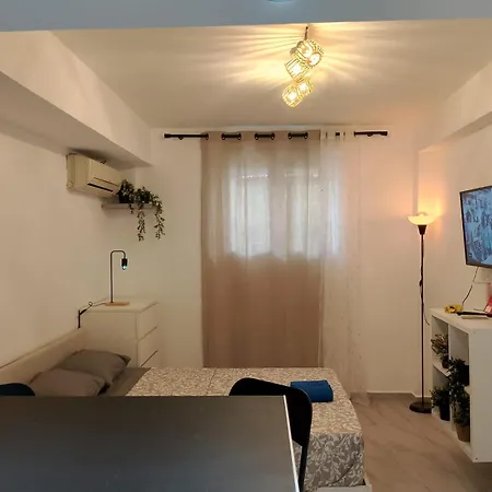 Apartment Your Cosy Nest In Kypseli