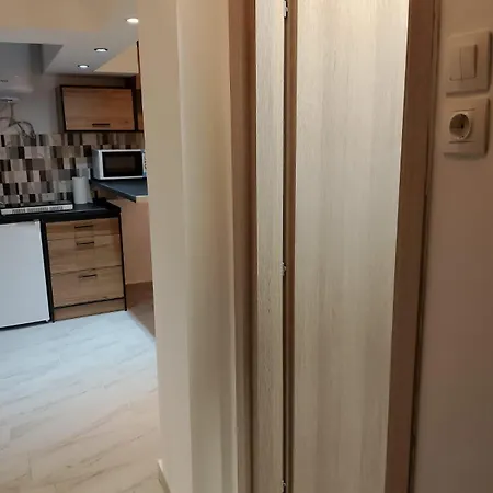 Your Cosy Nest In Kypseli Athens